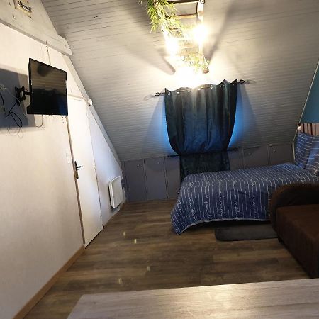 Studio Centre De Fougeres Apartamento Exterior foto