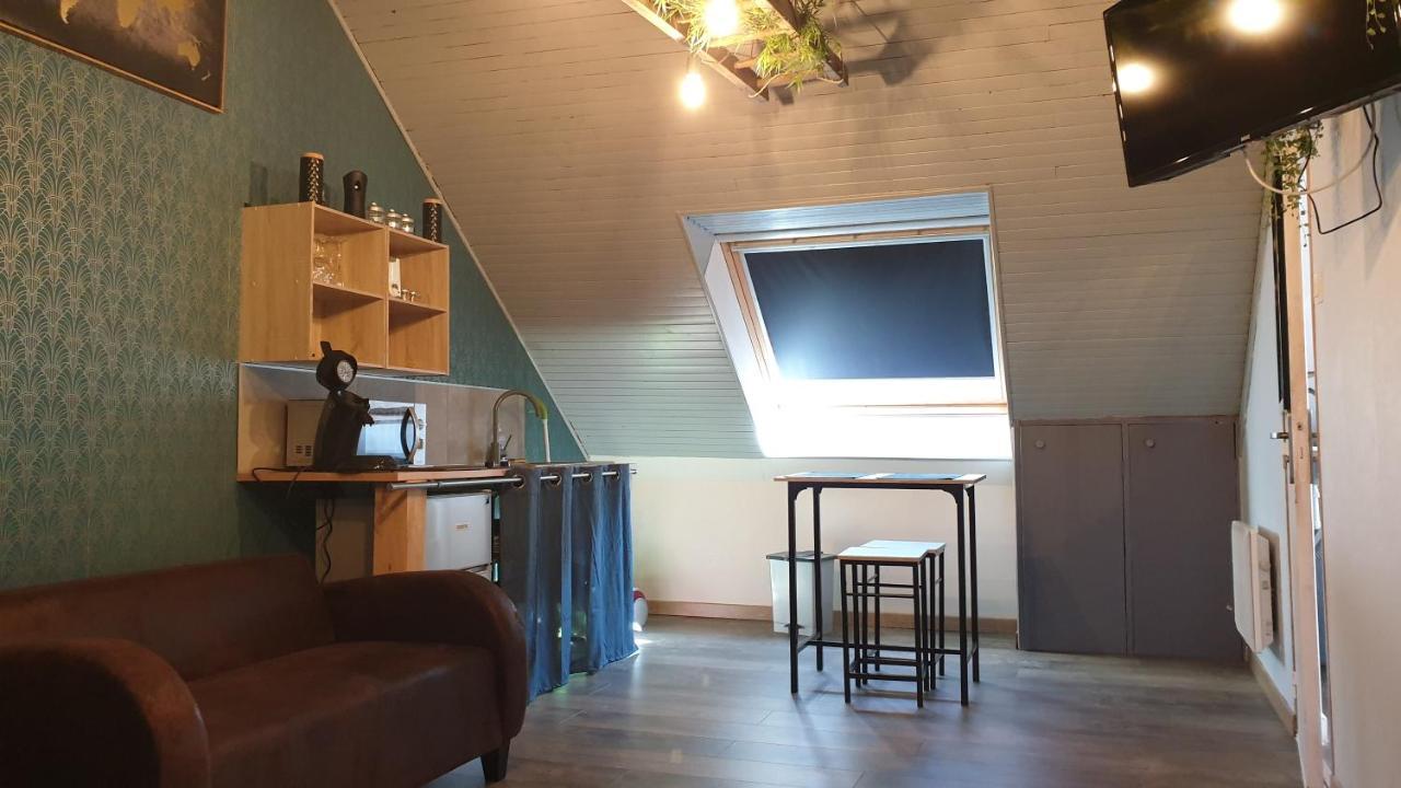 Studio Centre De Fougeres Apartamento Exterior foto
