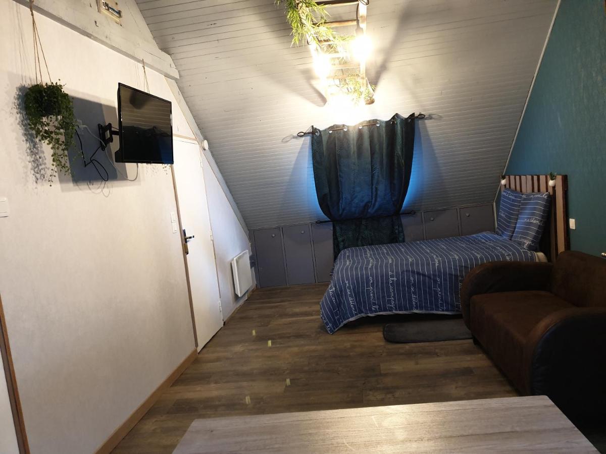Studio Centre De Fougeres Apartamento Exterior foto